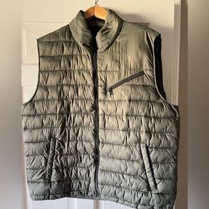 Cole Haan men’s vest